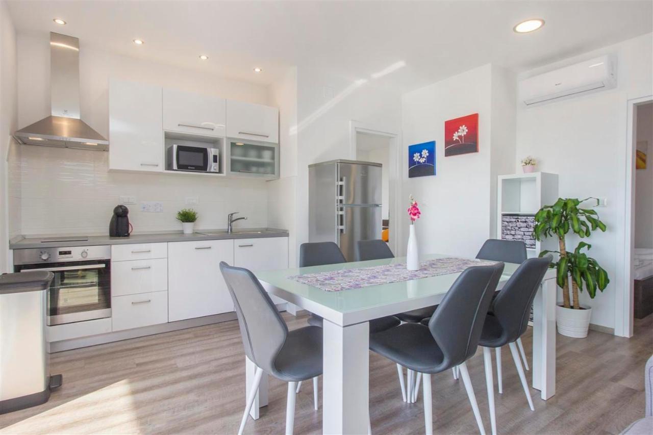 Villa Top Of Murter, Two Bedroom Apartment Екстериор снимка